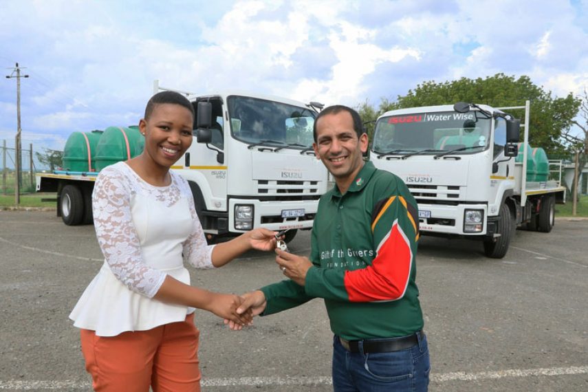 Bakkie maker backs Makhanda drought Relief efforts